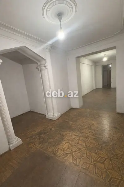 SATILIR – Qış parkının yaxınlığında 250 m², 7 otaqlı geniş mənzil — kiçik şəkil 14