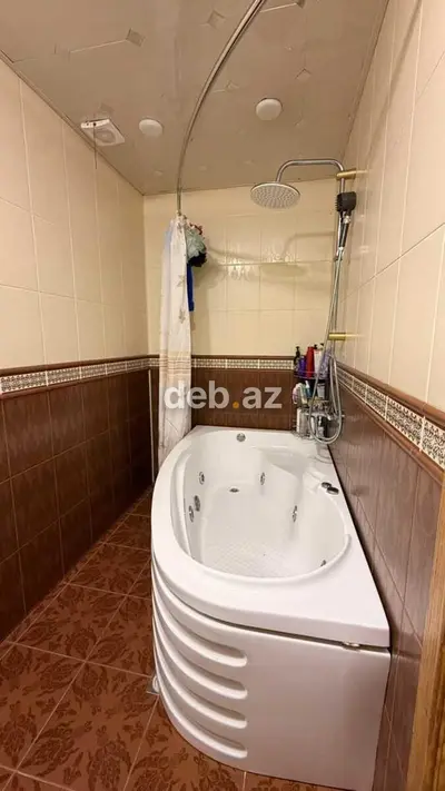 3 otaqlı, Yeni tikili, m. Xalqlar Dostluğu, 139 kv. m — kiçik şəkil 14