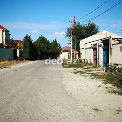 9 sot, Tikinti — kiçik şəkil 2