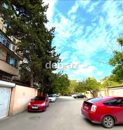 Bakı, Bakıxanov qəs., 3 otaqlı, Köhnə tikili, 80 kv. m — kiçik şəkil 1