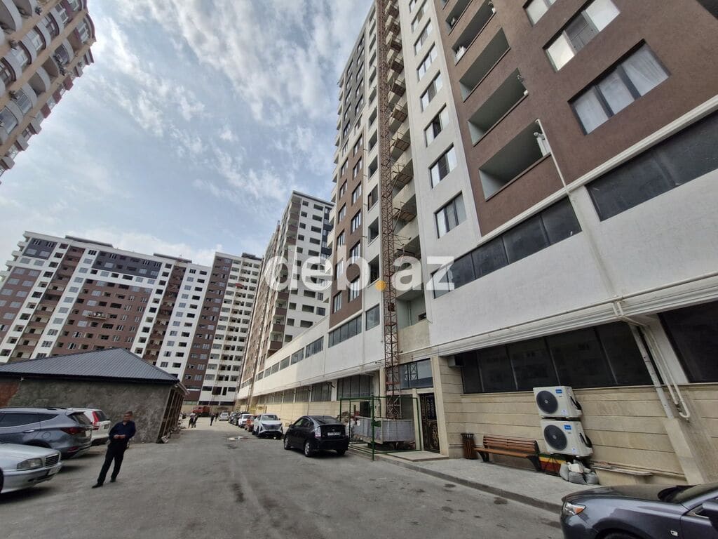 4 otaqlı, Yeni tikili, 110 kv. m — şəkil 1