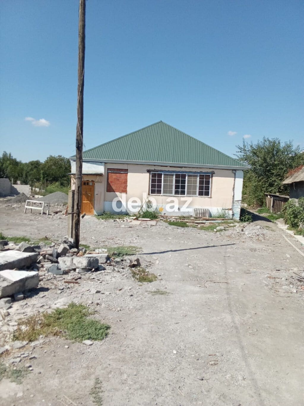 Ağdaş, 192 kv. m, 4 otaqlı, İşıq, Kanalizasiya, Kombi — şəkil 1