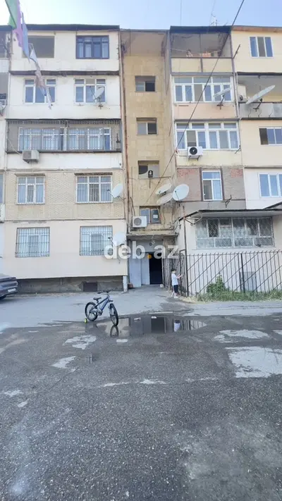 Bakı, Bakıxanov qəs., 3 otaqlı, Köhnə tikili, m. Neftçilər, 97 kv. m — kiçik şəkil 2