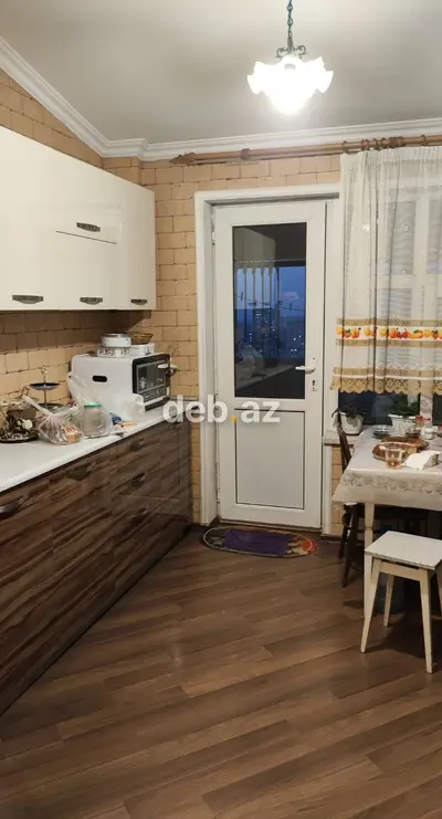 2 otaqlı, Yeni tikili, m. Xalqlar Dostluğu, 90 kv. m — kiçik şəkil 15