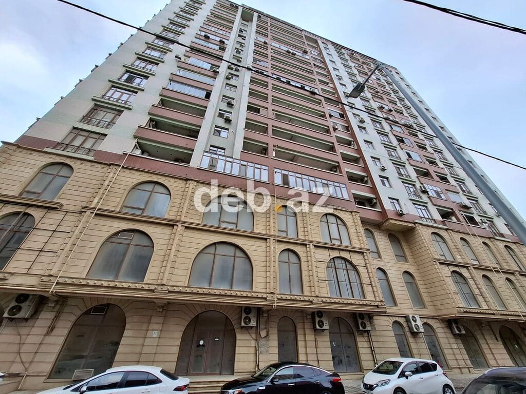 3 otaqlı, Yeni tikili, 132 kv. m — şəkil 1