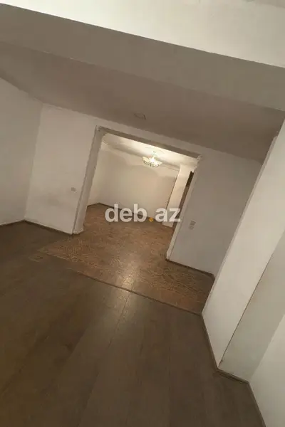 SATILIR – Qış parkının yaxınlığında 250 m², 7 otaqlı geniş mənzil — kiçik şəkil 12