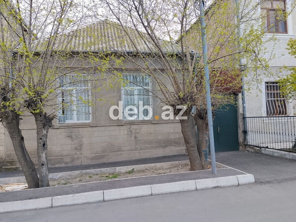 3 otaqlı, 83 kv. m, Kredit yoxdur, Orta təmir — şəkil 1