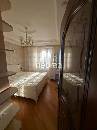 Əhmdlidə, Ukrayna Dairəsi Yaxınlığında 70 m² 2 Otaqlı Əla Təmirli Və — kiçik şəkil 5