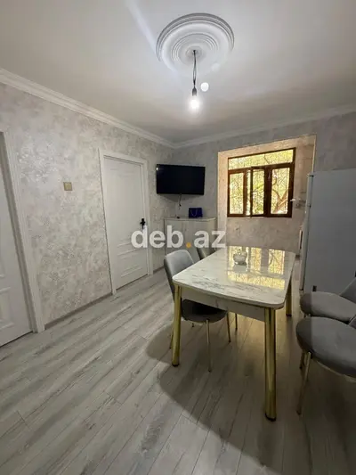 Bileceri qes 297 nomreli mektebin yax 5 mertebeli binanin 1 ci — kiçik şəkil 5
