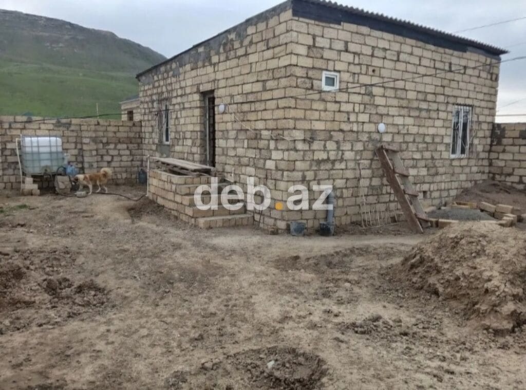 Satışda: həyətyanı sahəsi və tikilisi olan torpaq Xüsusiyyətlər: — şəkil 1