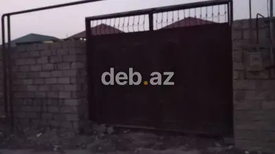 2 sot, Tikinti — kiçik şəkil 1