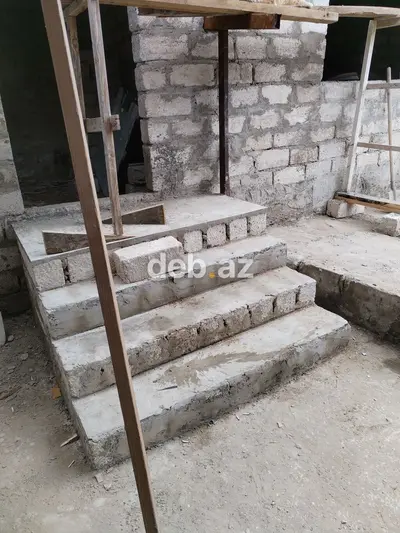 3 otaqlı, 70 kv. m, Təmirsiz — kiçik şəkil 2