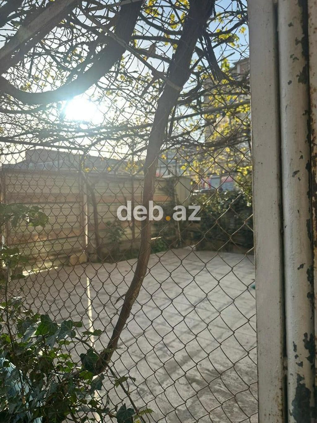 Avtovagzal metrosunun yax 5 mertebeli binanin 1 ci merteebsinde 3 — şəkil 1