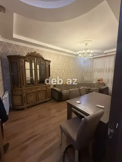 Bakı, 4-cü mikrorayon, 3 otaqlı, Köhnə tikili, m. Memar Əcəmi, 56 kv. m — kiçik şəkil 1