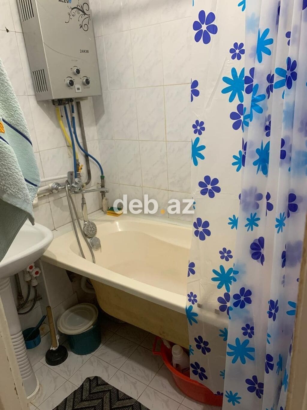 Saray, 3 otaqlı, Köhnə tikili, 67 kv. m — Abşeron