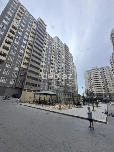 Günəşli, 3 otaqlı, Yeni tikili, 110 kv. m — kiçik şəkil 3