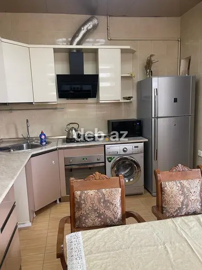 3-cü mikrorayon, 4 otaqlı, Yeni tikili, m. Memar Əcəmi, 180 kv. m — kiçik şəkil 11