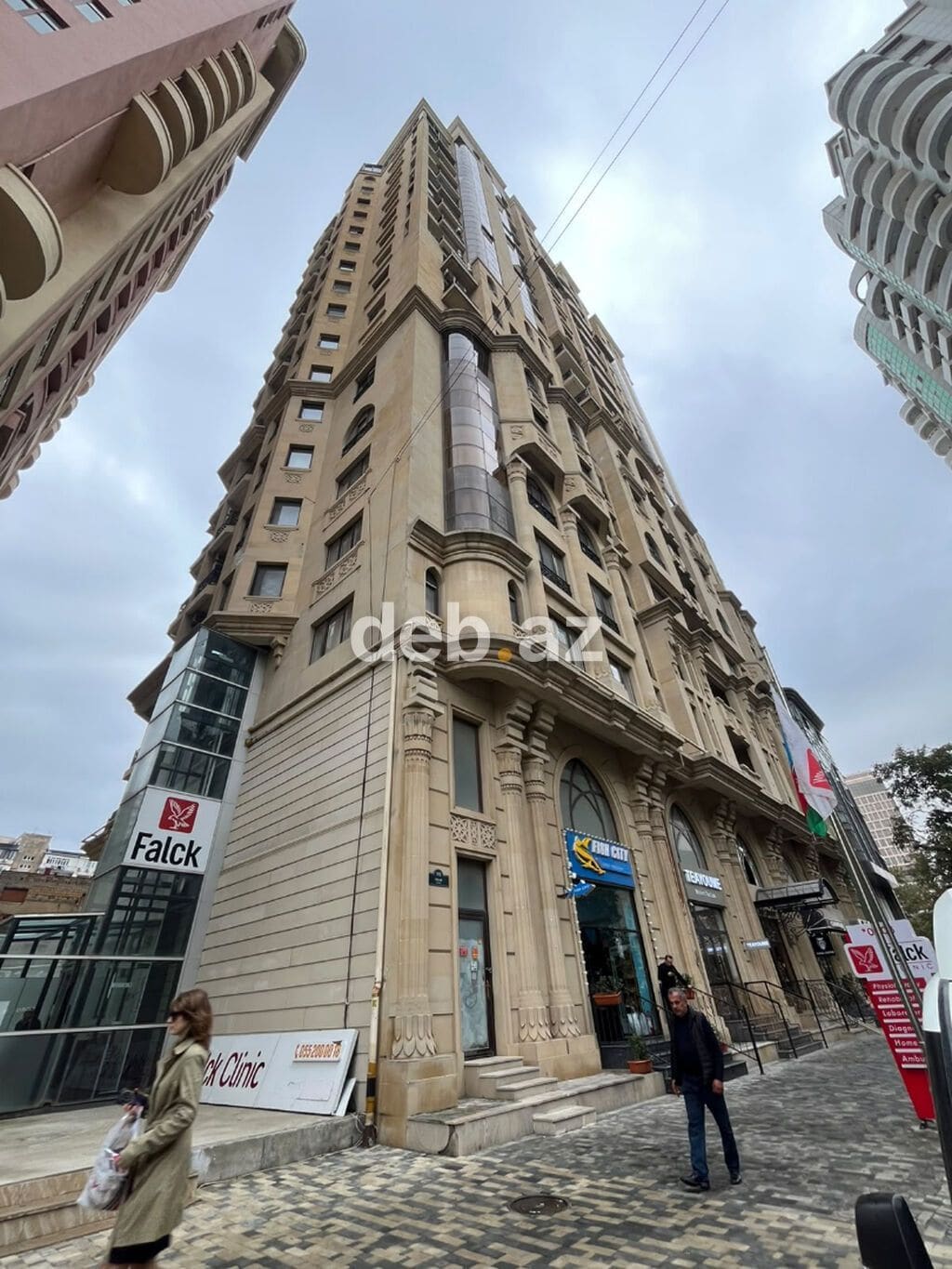 7 otaqlı, Yeni tikili, 285 kv. m — şəkil 1