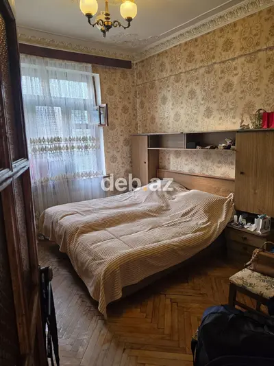 Qorodok naprotiv Evropa otel 
5/3 stalinka 
2 komanti 
sredniy remont — kiçik şəkil 9