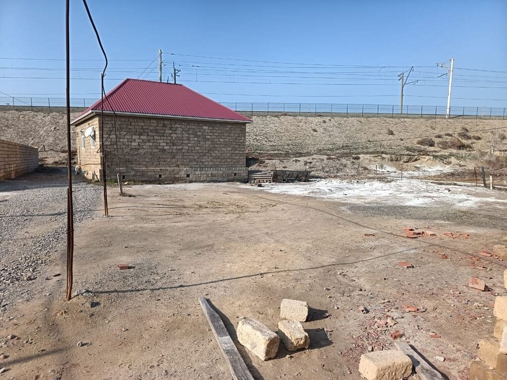 Ceyranbatanda BTZ Bağlarında 4 Sotda 2 Mərtəbəli Yarım Tikili Satılır! — kiçik şəkil 10