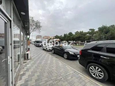 Sumqayit seheri 8 ci mikrayon dayanacaqa yaxin tam yol kenarinda — kiçik şəkil 6