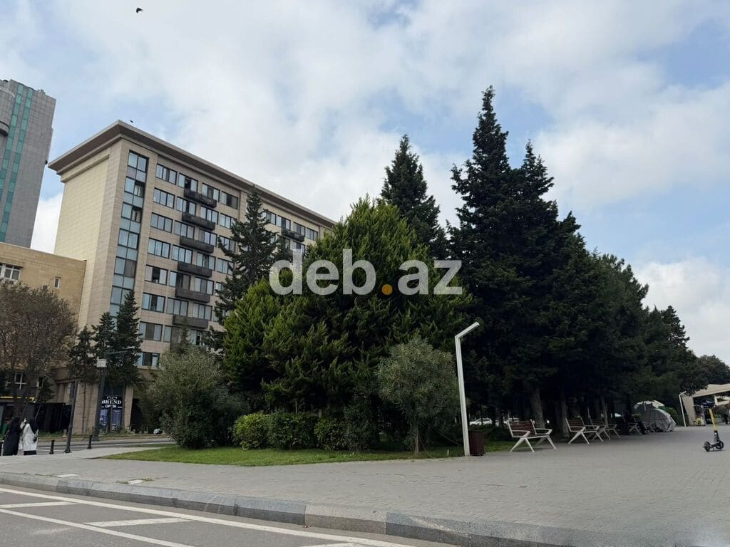 Bakı, 2 otaqlı, Köhnə tikili, m. Gənclik, 70 kv. m — Bakı
