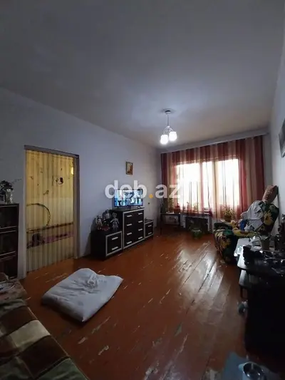 Bakı, Həzi Aslanov qəs., 5 otaqlı, Köhnə tikili, m. Həzi Aslanov, 135 kv. m — kiçik şəkil 1