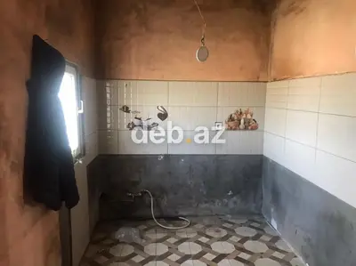 Bineqedi DSK da Ev Satilir — 5 Otaqli Təmirsiz Mülk — kiçik şəkil 14