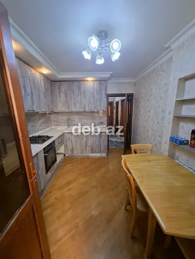 Əhmdlidə, Ukrayna Dairəsi Yaxınlığında 70 m² 2 Otaqlı Əla Təmirli Və — kiçik şəkil 6