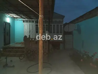 Məşhur Ərazidə 1 Həyətdə 2 Müstəqil Ev Satışda! — kiçik şəkil 10