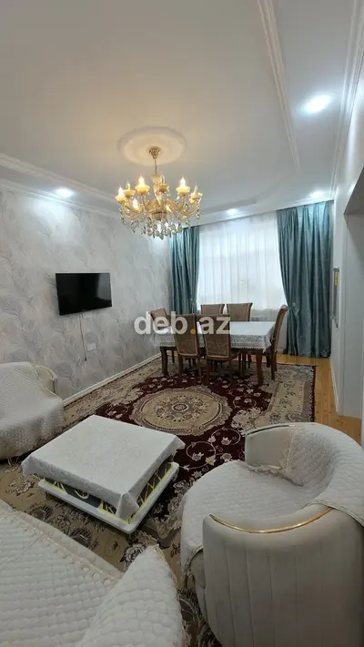 3 otaqlı həyət evi - Geniş, tam daş döşənmiş həyət: küncdə — kiçik şəkil 7