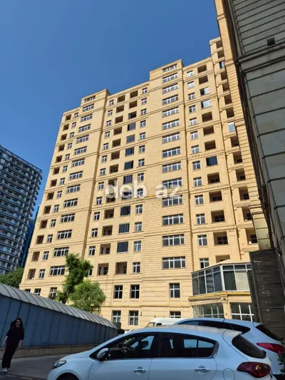 4 otaqlı, Yeni tikili, 241 kv. m — kiçik şəkil 1