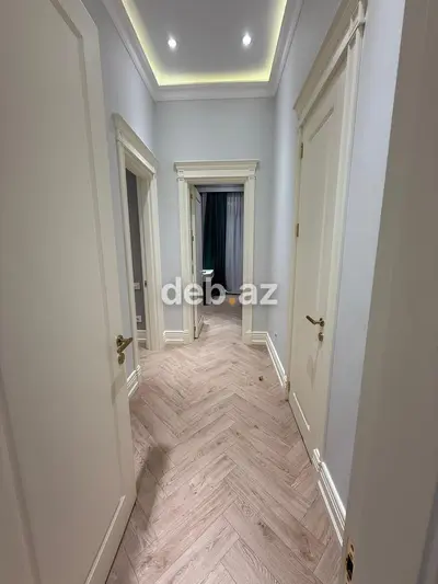 Ağ şəhər, 4 otaqlı, Yeni tikili, 165 kv. m — kiçik şəkil 3