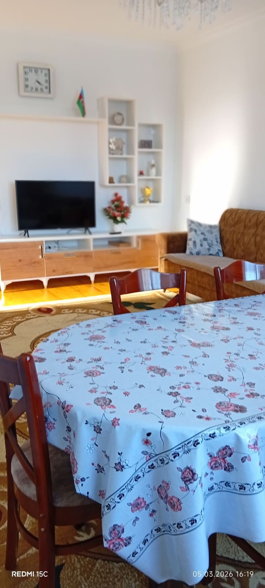 Şahdağ yolunda günlük kirayə həyət evi – Qusar, Çiləgir kəndi (10 nəfərlik, Manqal, Samovar, Besedka) — kiçik şəkil 13