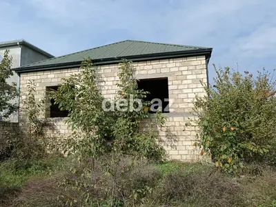 Satilir alekseyivka kendi 8 sot torpaq sahesi icerisinde ev var dami — kiçik şəkil 1