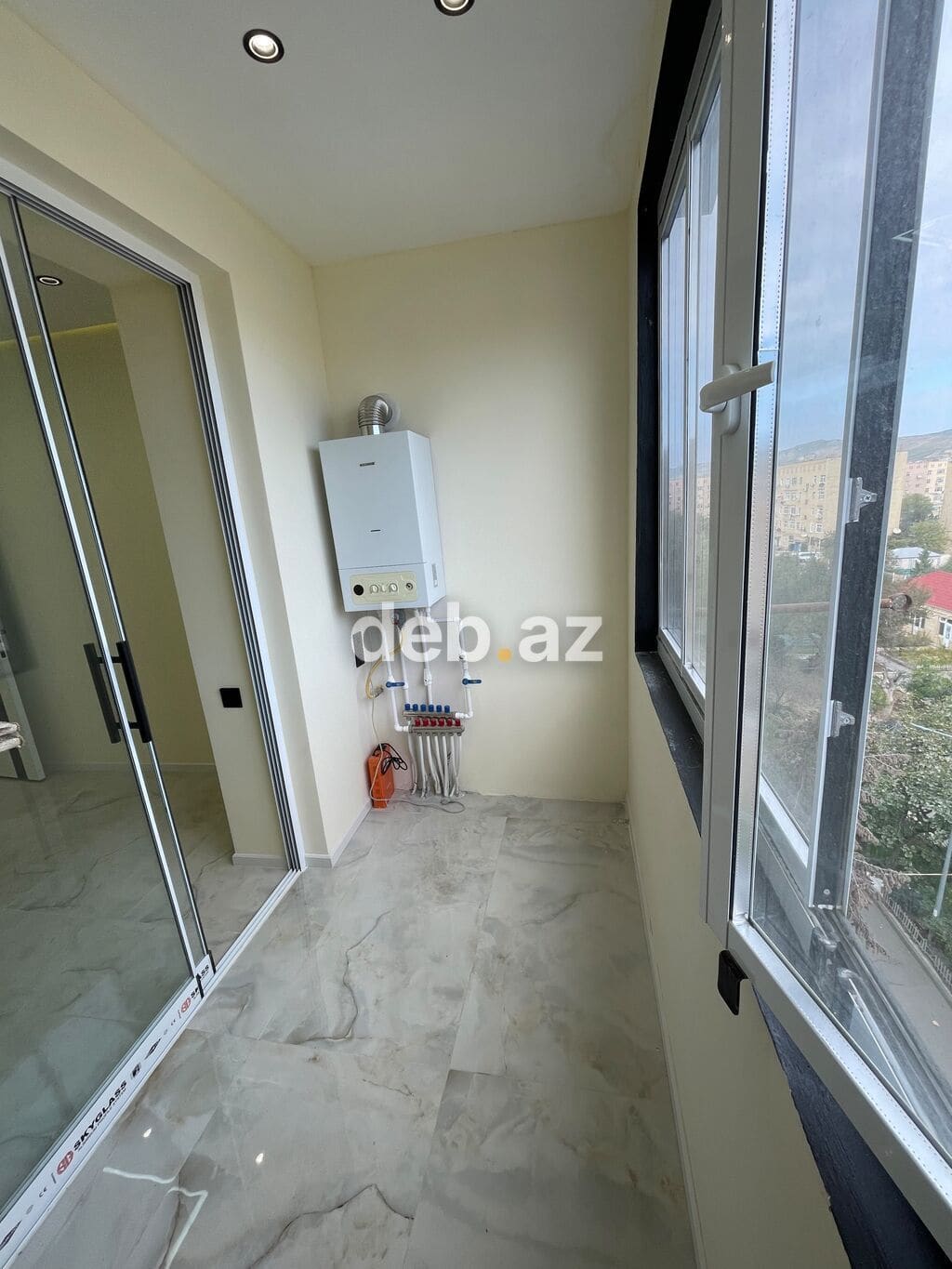 Lökbatanda (Svetofor v Bağça yanı) 170 000 AZN-ə LÜKS TƏMİRLİ 87 m² 4 Otaqlı Mənzil Satılır — Tam İsti Döşəmə, Studio Mətbəx, 2 Qat Dam İzolyasiyası! — şəkil 1