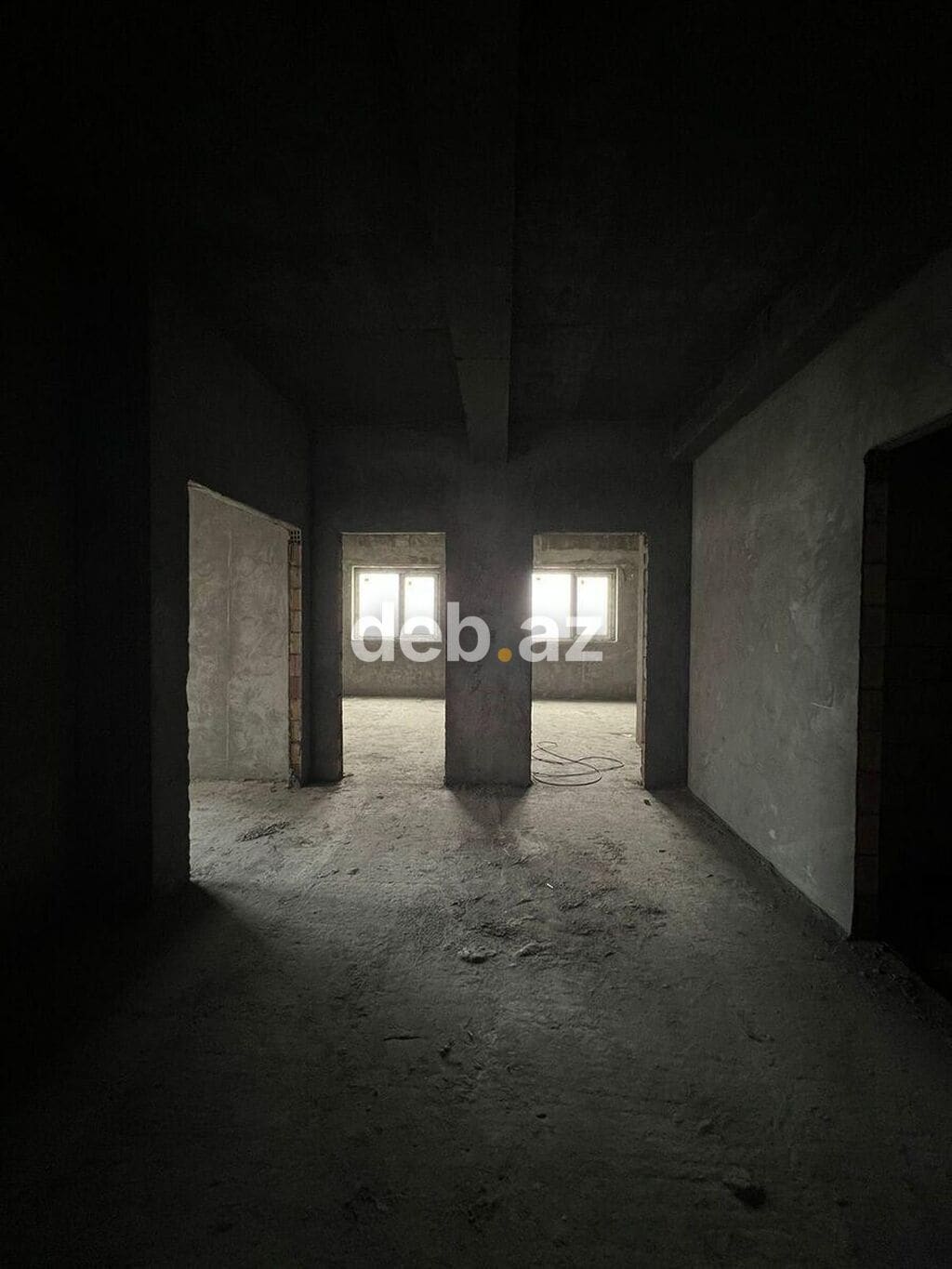 Ağ şəhər, 3 otaqlı, Yeni tikili, 163 kv. m — şəkil 1