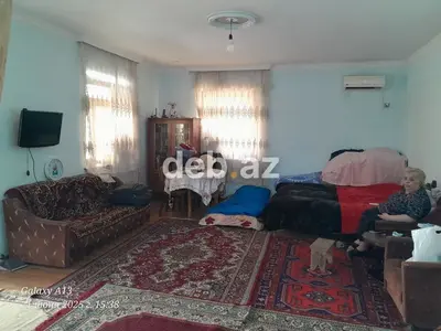 Məşhur Ərazidə 1 Həyətdə 2 Müstəqil Ev Satışda! — kiçik şəkil 6