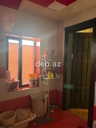 Yeni Ramana Şuşa Qəsəbəsində Ev Sahibindən 3 Mərtəbəli 288 m² Fərdi Yaşayış Evi Satılır — 99 İllik Kupçalı, Yola 100 Metr! — kiçik şəkil 23