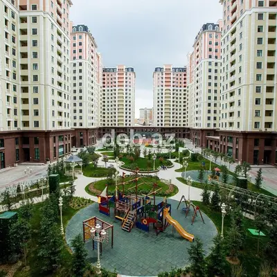 Yasamal, 3 otaqlı, Yeni tikili, m. Elmlər Akademiyası, 141 kv. m — kiçik şəkil 1