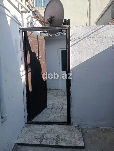 2otaqlı həyət evi — satılır - Plan: girişdə kiçik həyət və dəmir — kiçik şəkil 1