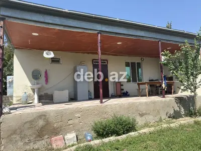 Türkan Qəsəbəsində Qazlı və Kombili 3 Otaqlı Həyət Evi Satılır (110 kv.m) — kiçik şəkil 1