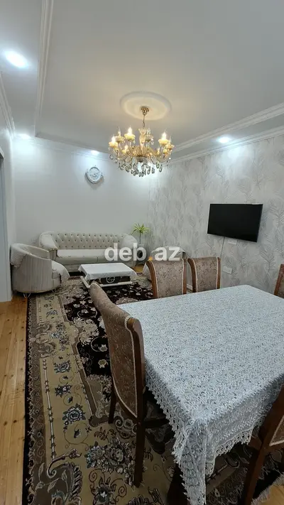 3 otaqlı həyət evi - Geniş, tam daş döşənmiş həyət: küncdə — kiçik şəkil 5
