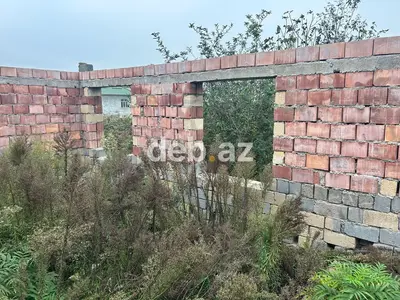 Həyət evi satılır. Girdəni yolundaki dəmirağac marketin arxa — kiçik şəkil 9