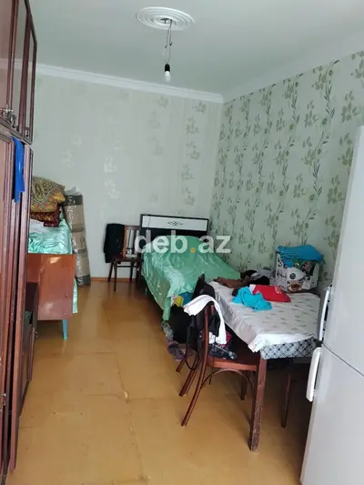 Ev Sumqayıt 18 mkr da yerləşir qanuni 4 otağdı evin yanında 2 məkdəb 2 — kiçik şəkil 2