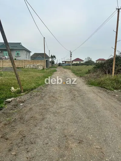Həyət evi satılır. Girdəni yolundaki dəmirağac marketin arxa — kiçik şəkil 7