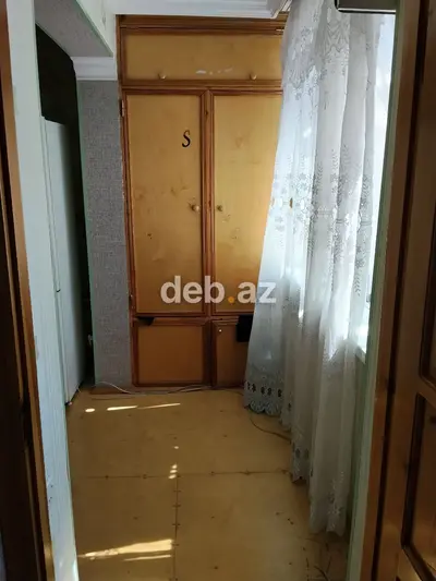 Ev Sumqayıt 18 mkr da yerləşir qanuni 4 otağdı evin yanında 2 məkdəb 2 — kiçik şəkil 5