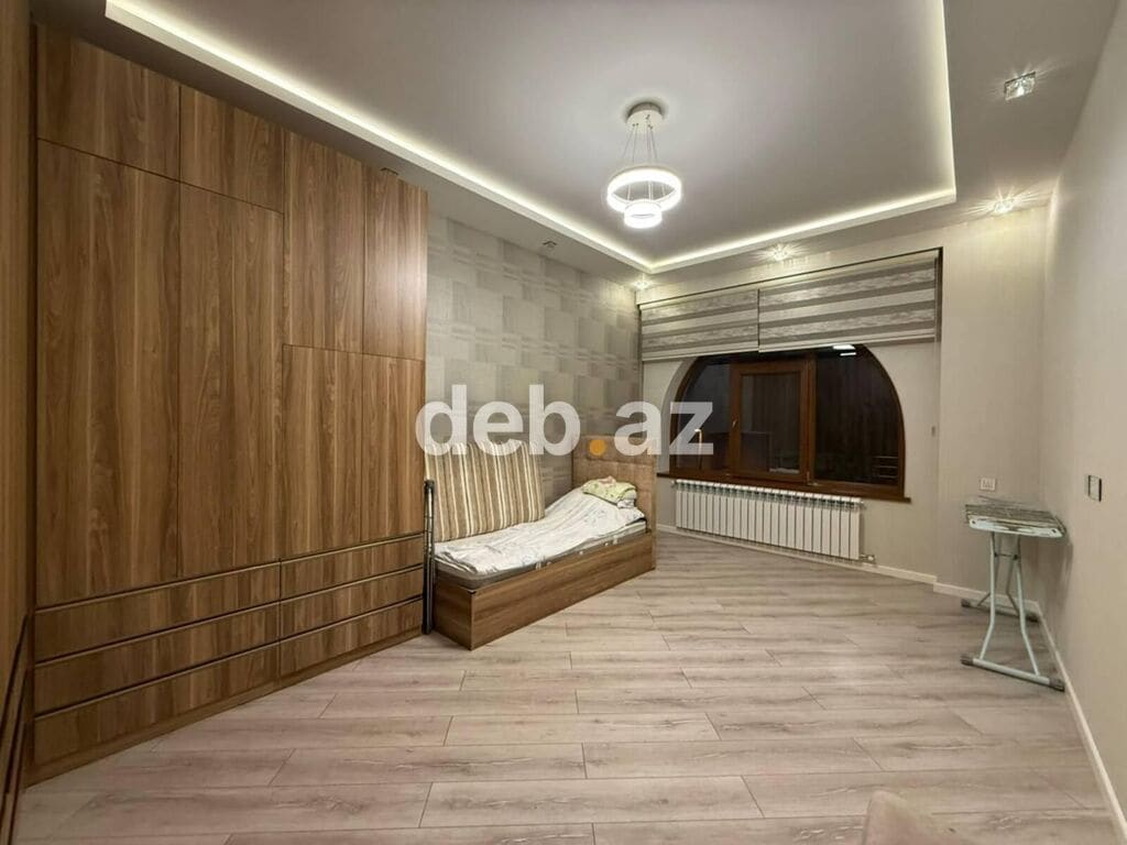 Ağ şəhər, 3 otaqlı, Yeni tikili, 118 kv. m — şəkil 1
