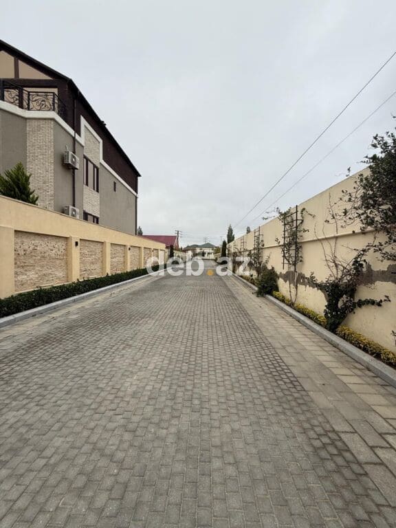 Satılır: Geniş Dəhlizli və Səliqəli İnteryerli Ev — şəkil 1