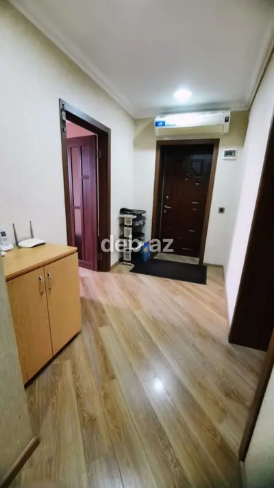 Zağulbada ( 234 №-li məktəb və parkın yanı) daş binada 3 otaqlı təmirli, sənədli mənzil satılır — Ev Sahibindən! — kiçik şəkil 4